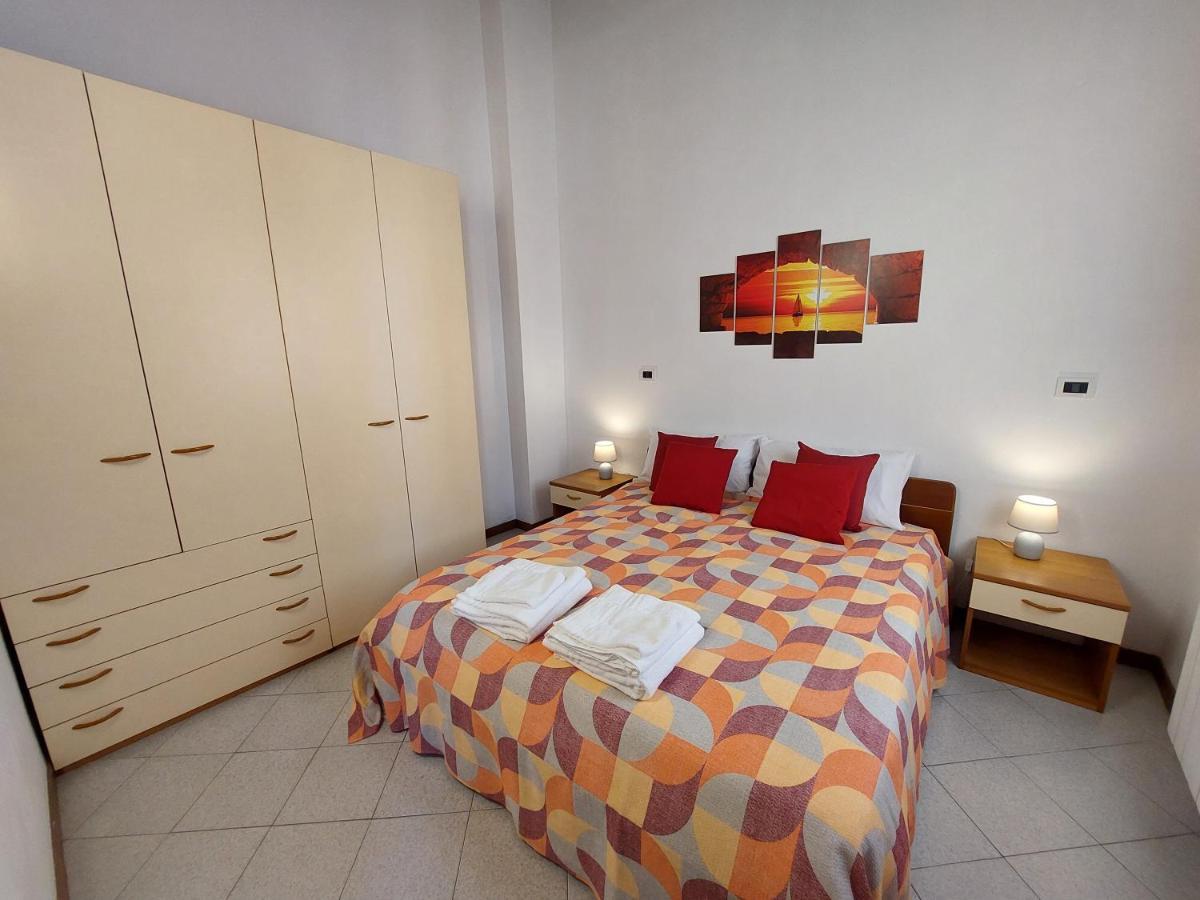 Appartamento In Centro Free Wi-Fi, Self Check-In Forlì Dış mekan fotoğraf